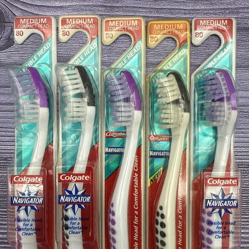 5 LOT VTG Colgate Navigator Cleaning Tip Flexible MEDIUM Toothbrush MEDIUM 80